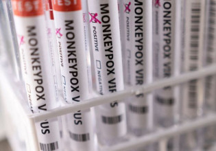 Ευλογιά των πιθήκων: Ο ΕΜΑ κάνει λόγο για αύξηση στην παραγωγή των εμβολίων Imvanex