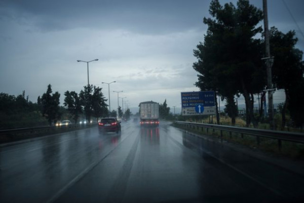 Genesis: Η κακοκαιρία συνεχίζει την επέλασή της – «Άστραψε και βρόντηξε» σε όλη τη χώρα, πού έβρεξε περισσότερο