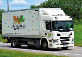 DEPA Commerce: Cooperation with Aggelakis poultry for “eco-friendlier” mobility
