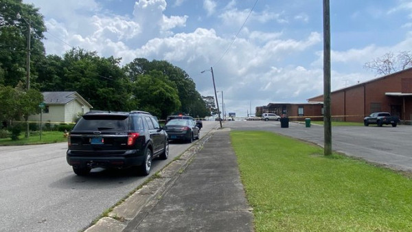 ΗΠΑ: Πυροβολισμοί έξω από σχολείο – Ένας νεκρός