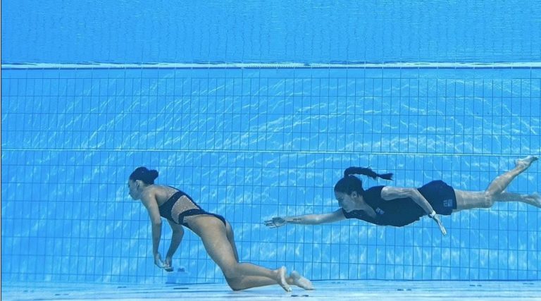 Καλλιτεχνική κολύμβηση: Έτοιμη να συνεχίσει η Αλβάρες μετά τη λιποθυμία της