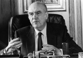 Ανδρέας Παπανδρέου: Η ανατομία μιας αποτυχίας