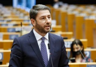 Ανδρουλάκης: Το μοναδικό αποτύπωμα του Ανδρέα Παπανδρέου παραμένει ανεξίτηλο