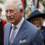 Πρίγκιπας Κάρολος: Διαψεύδει ότι έλαβε σε βαλίτσα 3 εκατ. ευρώ