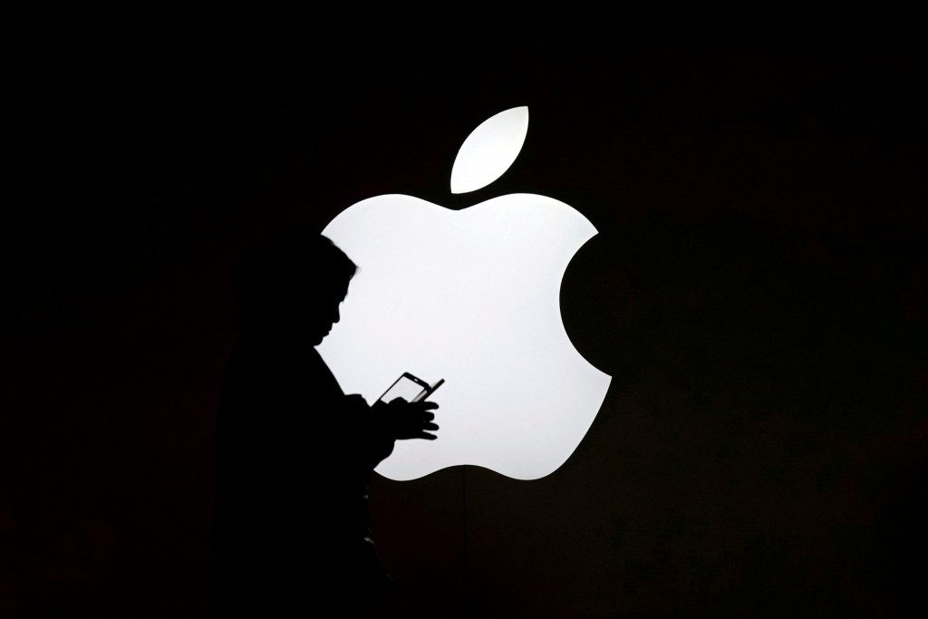 Βρετανία: 25 εκατομμύρια πολίτες ζητούν αποζημίωση από την Apple για την… μπαταρία των κινητών τους