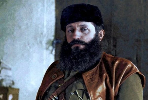 Άρης Βελουχιώτης: Σαν σήμερα ο πρωτοκαπετάνιος του ΕΛΑΣ αυτοκτονεί κυνηγημένος στη Μεσούντα