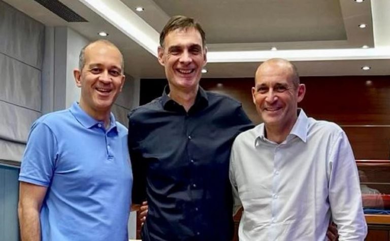 Ο Μπαρτζώκας υπέγραψε νέο συμβόλαιο με τον Ολυμπιακό