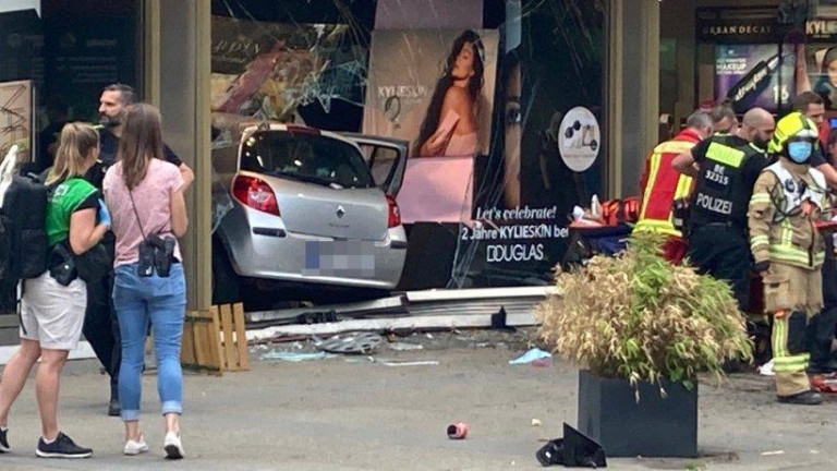 Γερμανία: Όχημα έπεσε σε πλήθος στο Βερολίνο – Δεκάδες τραυματίες