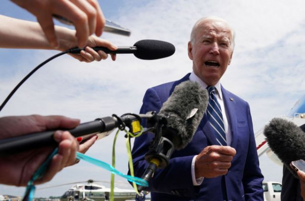 Μπάιντεν: Επαναβεβαίωσε τη στήριξη στον Γκουαϊδό αλλά δεν τον κάλεσε στη Σύνοδο της Αμερικής