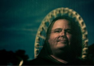 Google: Αυτός είναι ο εργαζόμενος που τέθηκε σε αργία για τις αποκαλύψεις του