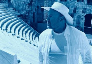 Desmond Child: «Πρέπει να καταλάβουμε τον πόνο των Ελλήνων για τα γλυπτά του Παρθενώνα»