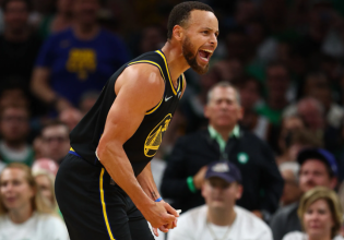 Αδιανόητο πάρτι του Κάρι και μπρέικ των Γουόριορς στη Βοστώνη! (97-107, vid)