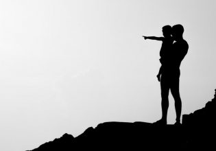 Γιορτή του πατέρα 2022: Αφιερωμένο στους μπαμπάδες όλου του κόσμου το google doodle