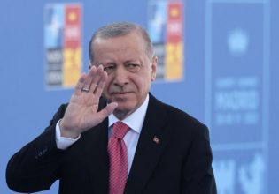 Τουρκία: Την έκδοση 33 προσώπων που ανήκουν στο PKK και το Fetö ζητά η Αγκυρα από την Σουηδία και την Φινλανδία