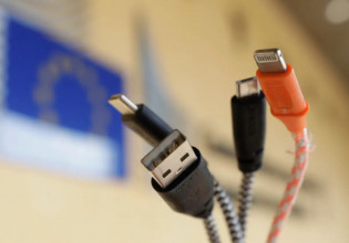 Ευρωπαϊκή Ένωση: Κοινός φορτιστής για όλες τις συσκευές στην Ευρώπη μέχρι το 2024