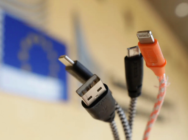 Ευρωπαϊκή Ένωση: Κοινός φορτιστής για όλες τις συσκευές στην Ευρώπη μέχρι το 2024