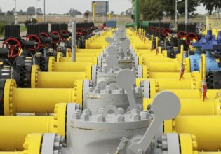 Φυσικό αέριο: Διπλό χτύπημα από Gazprom και Freeport στην καρδιά του ευάλωτου ενεργειακού κλάδου της Ευρώπης