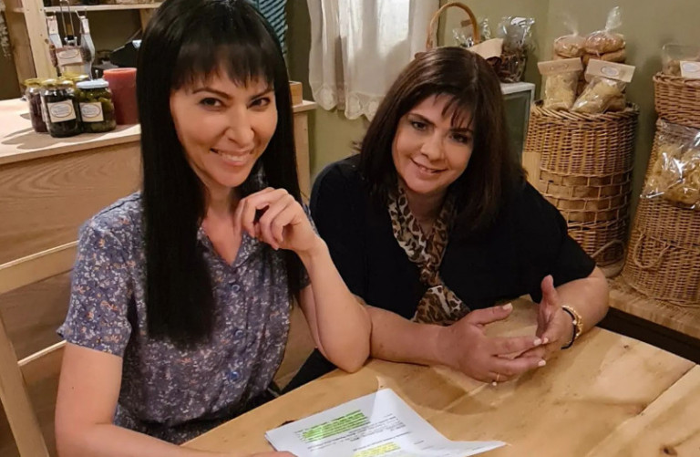 Η Γη της Ελιάς: Η «Ασπασία» έδωσε το μεγαλύτερο spoiler – To παρελθόν της και η σχέση με τον Δημοσθένη