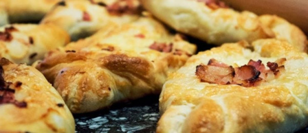 Γιαγλία… όπως λέμε Πεϊνιρλί: Η παραδοσιακή συνταγή της γιαγιάς Σουμέλας