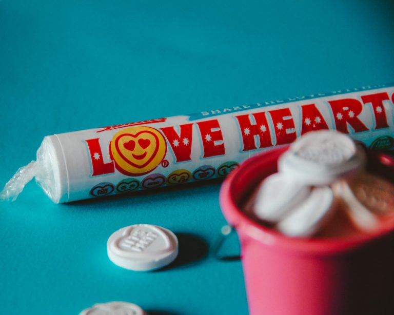 Έρχονται τα χάπια που θα μας κάνουν να ερωτευόμαστε; Όλη η αλήθεια