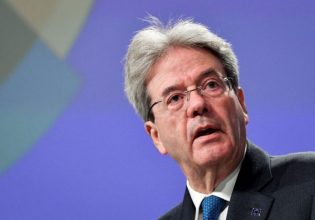 Τζεντιλόνι: Η Κομισιόν προτείνει τη λήξη της ενισχυμένης εποπτείας για την Ελλάδα