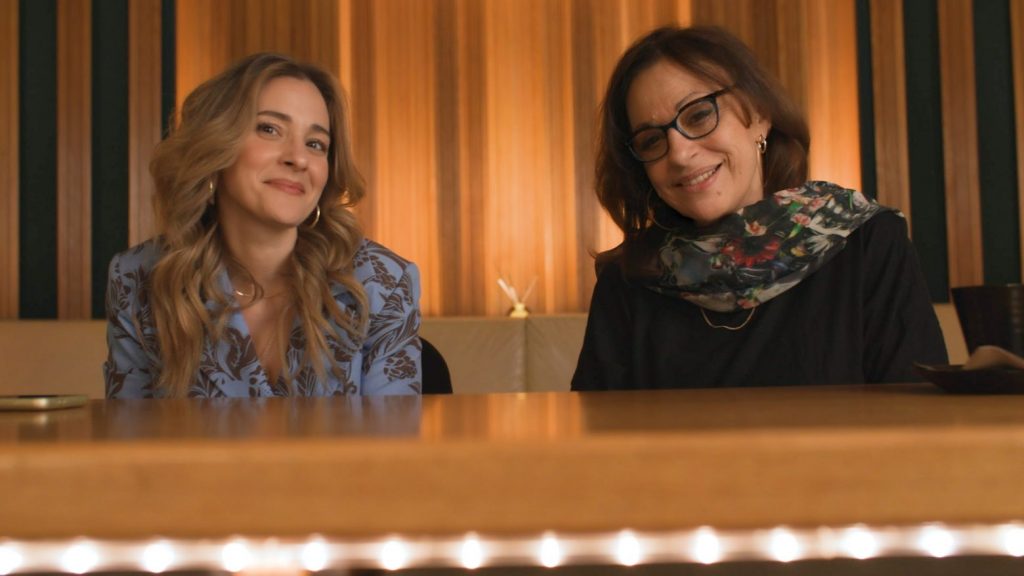 Συγκινητική συνύπαρξη: Η Αλεξίου μοιράζεται με την Μποφίλιου τη «Συναυλία» της