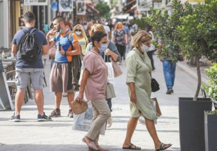 Κοροναϊός: 4.493 νέα κρούσματα σήμερα, 17 θάνατοι και 110 διασωληνωμένοι