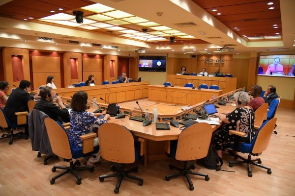 Παρουσιάστηκαν οι πολιτικές των Δήμων στην Ελλάδα για την ένταξη προσφύγων και μεταναστών