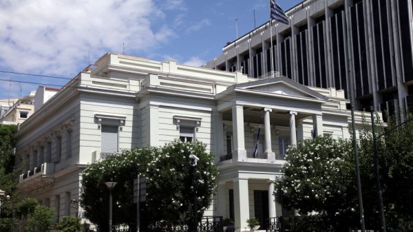 Δένδιας: «Δεν μπορούμε να είμαστε ανεκτικοί σε απόπειρες αναθεωρητισμού στον 21ο αιώνα»