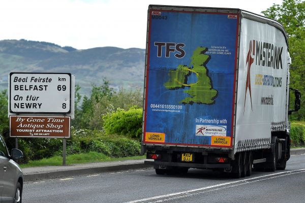 ΕΕ: Δικαστική διαδικασία κατά Βρετανίας για παραβίαση του διεθνούς δικαίου