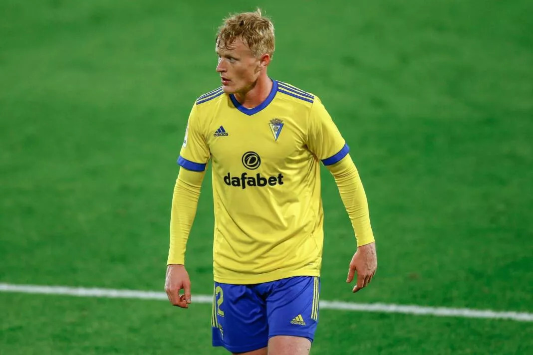 Guardian: Με τον «Χάνιμπαλ Τζόνσον» ασφαλή, οι Τόρις μπορούν να συνεχίσουν να αυτοκαταστρέφονται