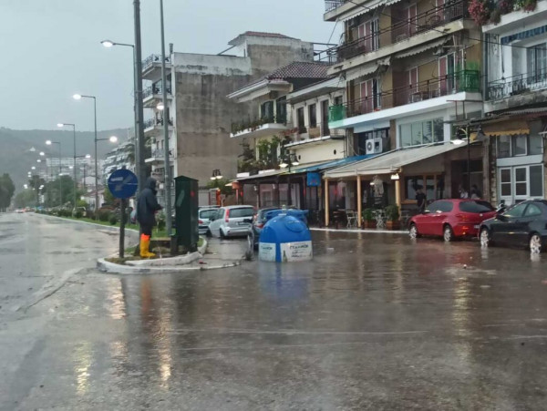 Στη δίνη της κακοκαιρίας Genesis σχεδόν όλη η χώρα – Πότε θα χτυπήσει την Αττική