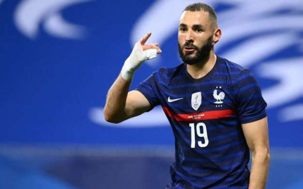 Μπενζεμά: Τα λόγια του Μέσι μού δίνουν περισσότερο κίνητρο