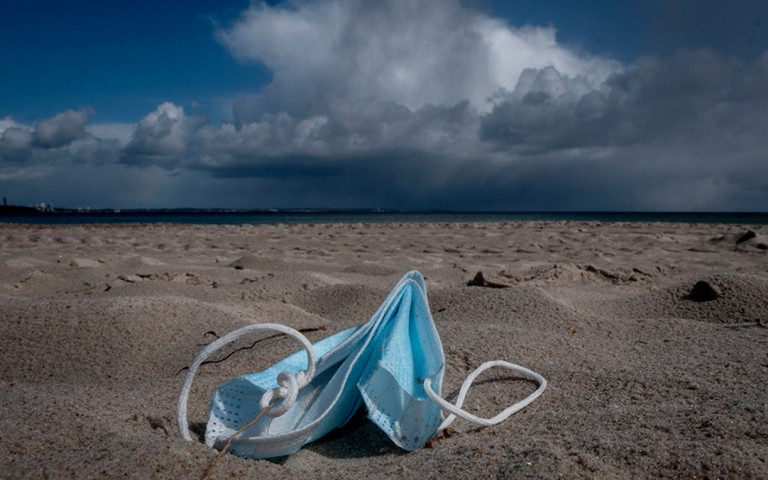 Ενα παράξενο καλοκαίρι