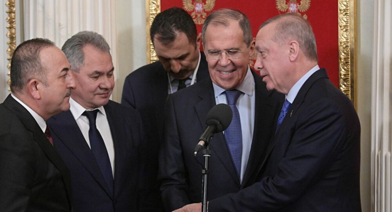 Τι προσδοκά η Τουρκία από την επίσκεψη Λαβρόφ