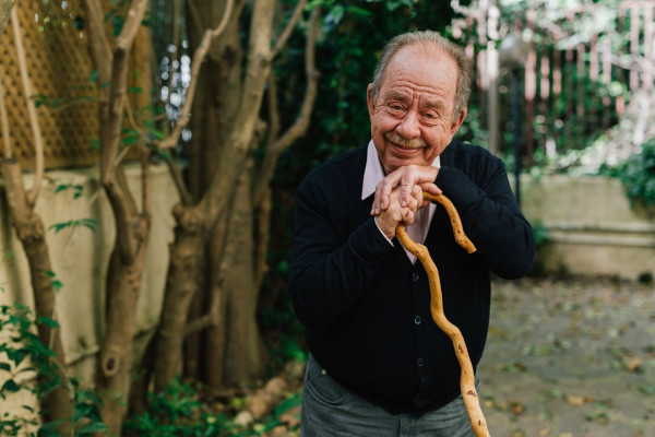 Ηλίας Μαμαλάκης: «Κοιτούσα τον διάδρομο μήπως περάσει η σκιά της»