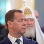 Μεντβέντεφ: «Οι ιππείς της Αποκάλυψης είναι καθ’ οδόν»