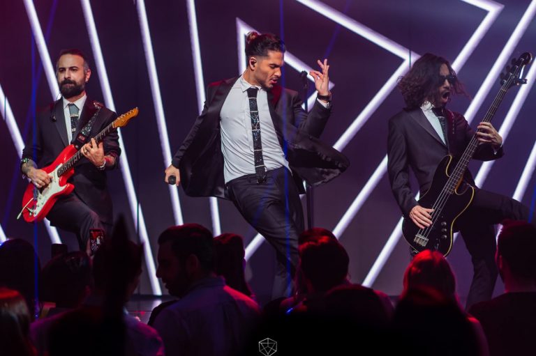 Μέλισσες: «Το παίξαμε ροκ σταρ και φάγαμε πολύ κράξιμο»