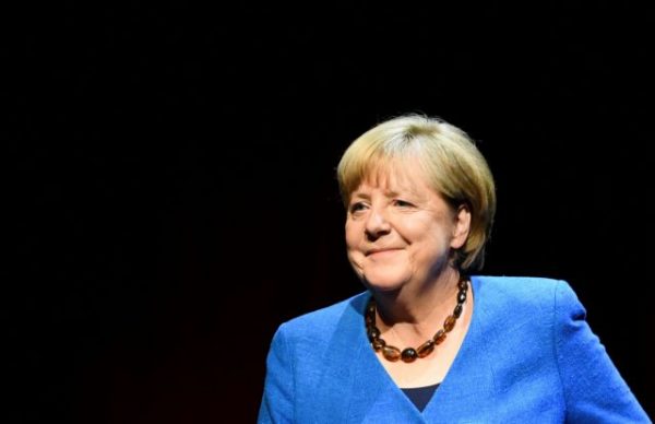 Γερμανία: Το Ομοσπονδιακό Δικαστήριο δικαιώνει προσφυγή της AfD κατά της πρώην καγκελαρίου Άνγκελα Μέρκελ