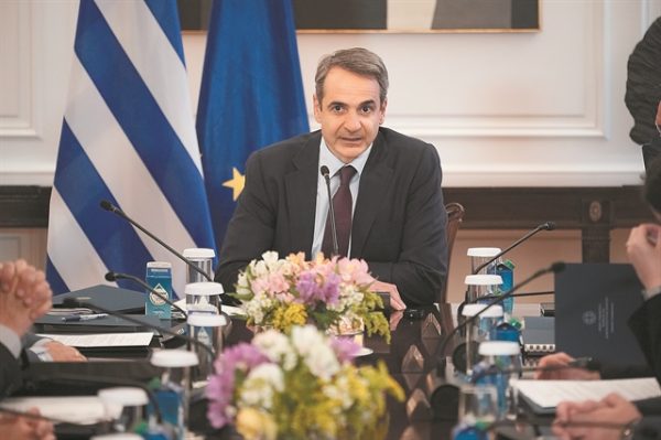 Βουλευτής ΝΔ: Πάμε σε εκλογές 25 Σεπτεμβρίου ή 2 Οκτωβρίου