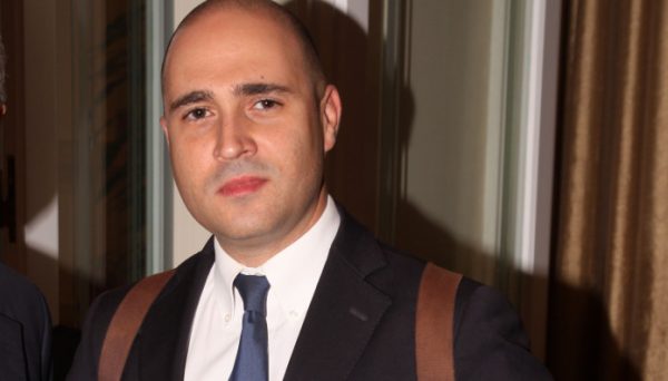 Κωνσταντίνος Μπογδάνος: Στηρίζει Λατινοπούλου, κατηγορεί τη ΝΔ