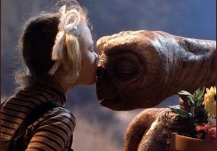 Δέκα σούπερ σταρ που έπαιξαν παιδιά σε ταινίες αλλά δεν τους πρόσεξε κανείς