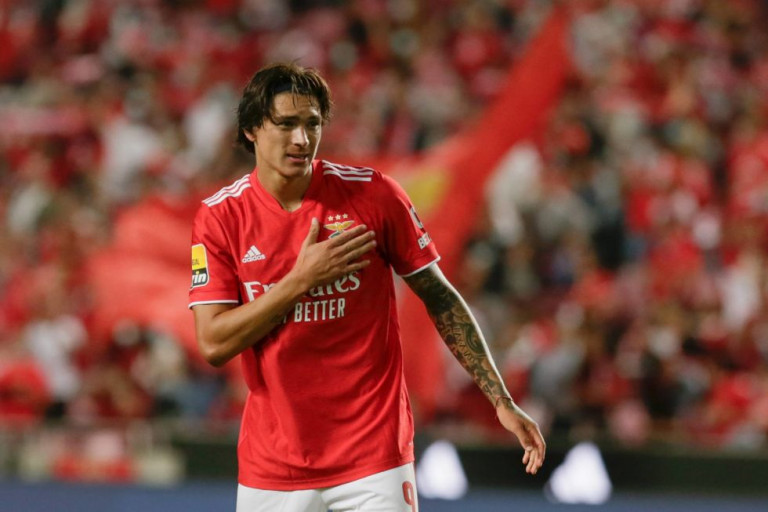 Λίβερπουλ: Ο Νούνιες ενημέρωσε οικογένεια και φίλους για την απόφαση του [pic]