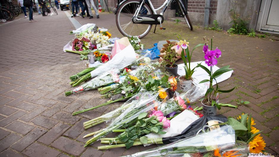 Deutche Welle: Αρχισε η δίκη του «ολλανδού Καραϊβάζ» – Ασύλληπτοι οι ηθικοί αυτουργοί