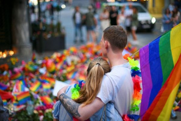 Νορβηγία: Δικαστήριο κατονόμασε τον ύποπτο της φονικής επίθεσης σε γκέι μπαρ του Όσλο