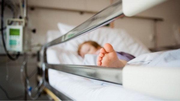 Θάνατοι παιδιών: Κατά πόσο είναι ανησυχητικά τα στοιχεία – Τι λένε οι ειδικοί