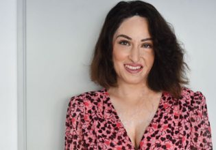 Ιωάννα Παλιοσπύρου: Είμαι άτυχη μάλλον – Στενοχωρήθηκα που δεν έδωσα το βραβείο στην Παπαρίζου