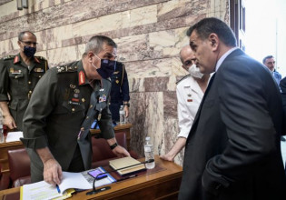 Πυρ και μανία κατά στρατιωτικών ο Παναγιωτόπουλος: «Ελβετικό τυρί» οι… απόρρητες πληροφορίες για τα όπλα