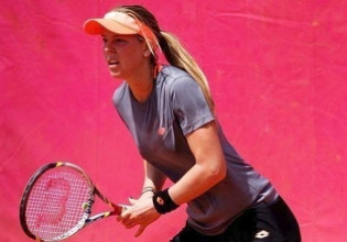 Πρόκριση στα ημιτελικά για την Παπαμιχαήλ