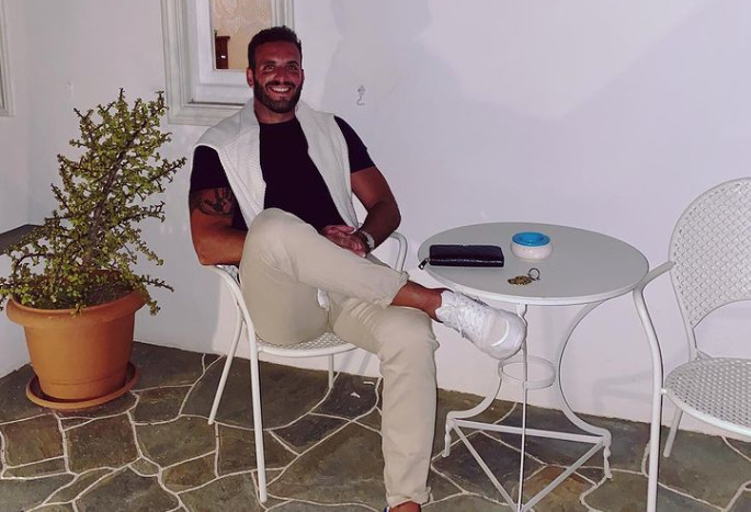 Νίκος Παππάς: Ξανά ελεύθερος ο μπασκετμπολίστας - Χώρισε και κάνει διακοπές στα ελληνικά νησιά